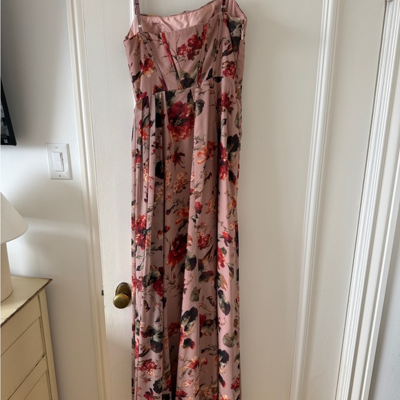 Floral gown - Picture 4 of 4